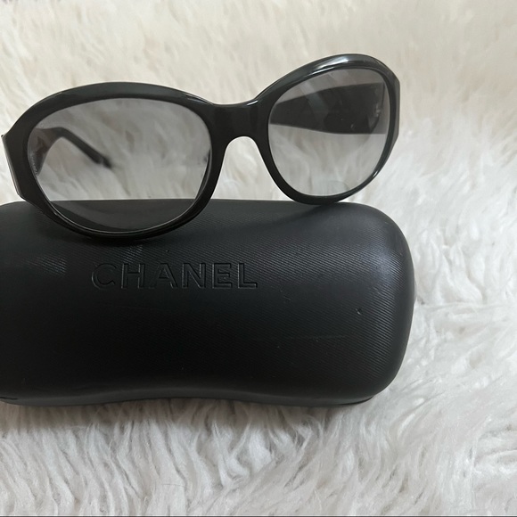 Chanel 5070 Black Sunglasses - Picture 3 of 11